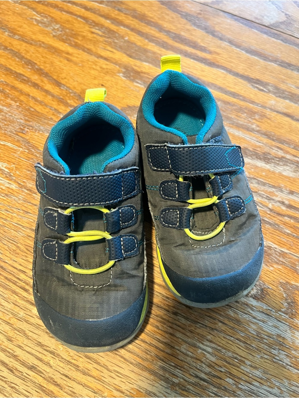 See Kai run water resistant shoes